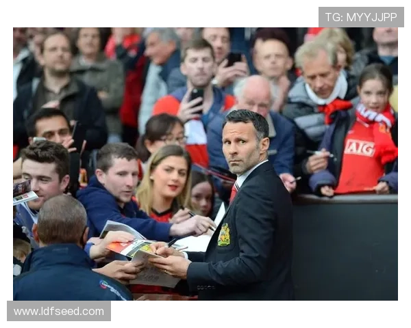 卡里克被建议效仿弗格森恐惧治军